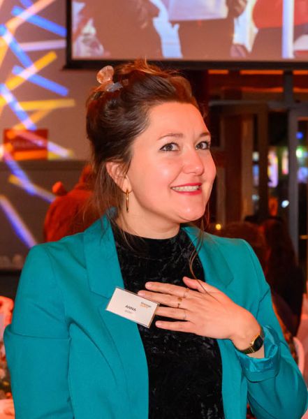 Portraitbild 1 von Anna Göbel