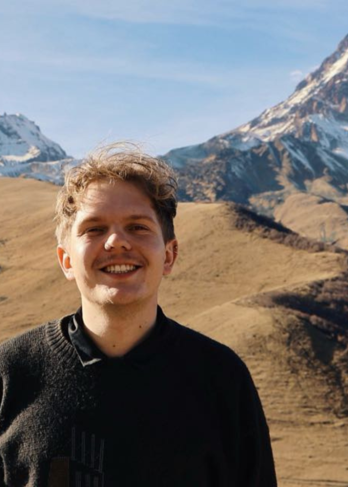 Portraitbild von Benjamin Dossow